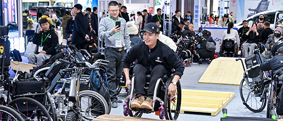 >助行移動輔具展區