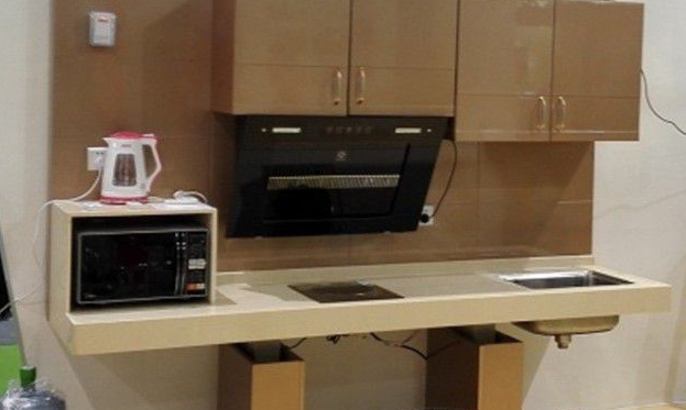 Lift cabinet combination-