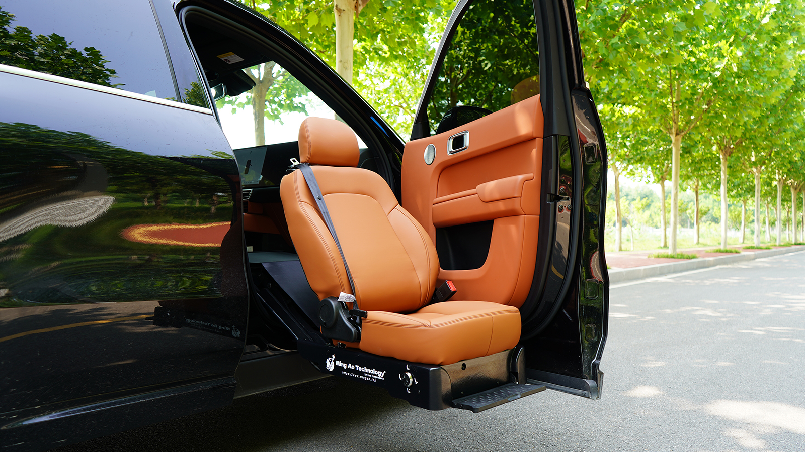 副駕駛升降旋轉福祉座椅